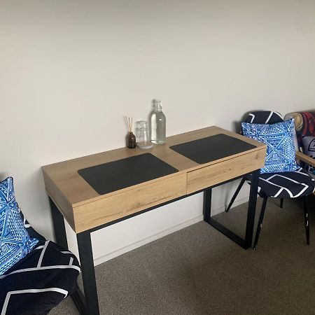 Kg Ensuite Palmerston North Exteriör bild